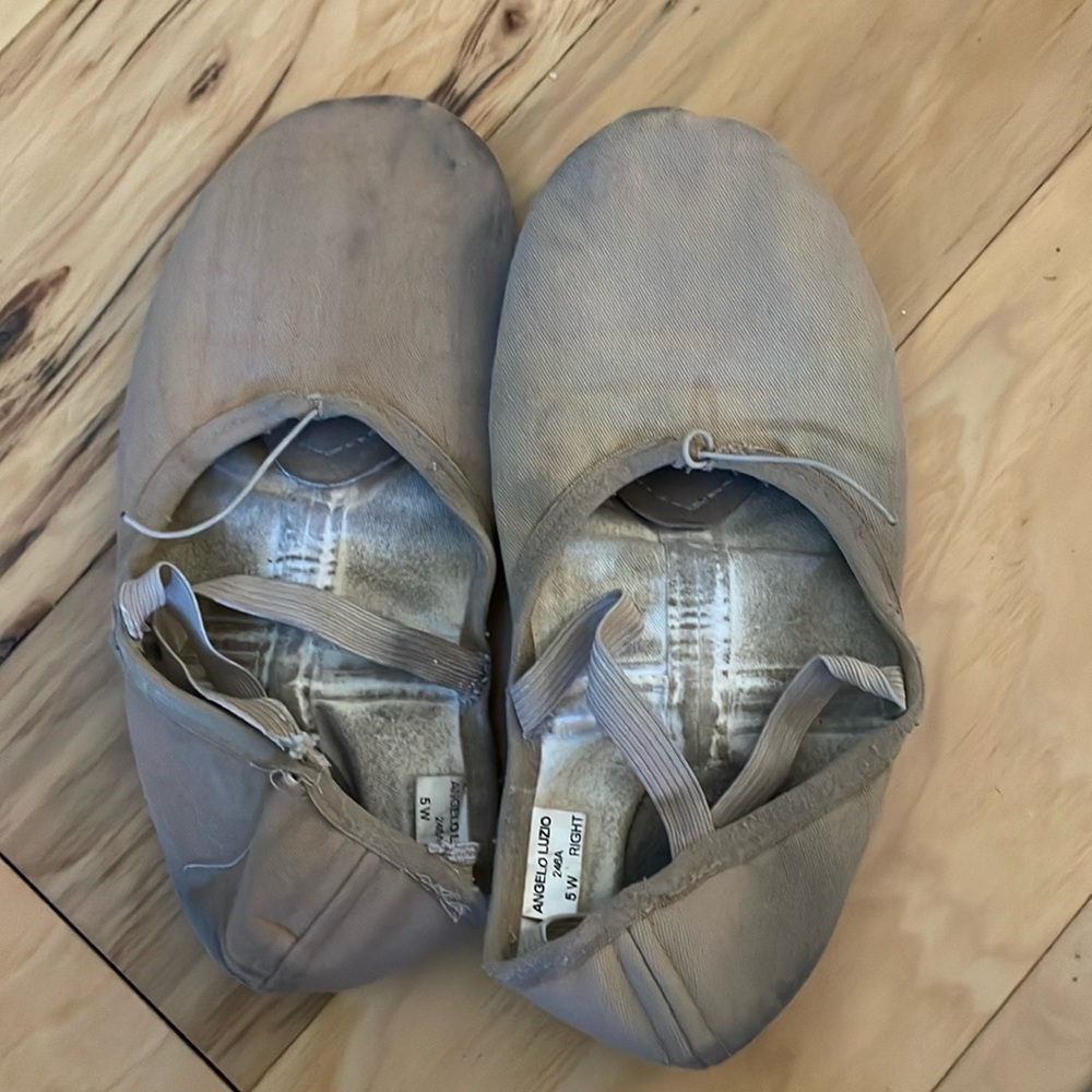 Used ballet flats